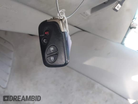 ✅ 2010 Lexus LS 460 • VIN: JTHCL5EF1A5008285 • Лот: 41500042. Опубликован ранее на IAAI с пробегом 243 121 миль. Бесплатный доступ к архиву аукционных продаж из США и подробный отчёт об истории автомобиля на DreamBid. Изображение 11.