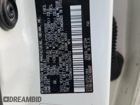 ✅ 2012 Toyota Sequoia Platinum • VIN: 5TDDW5G14CS064703 • Lot: 90775765. Listed on Copart with 316,639 mi. Free auction sales archive from the USA and detailed vehicle history report at DreamBid. Image 13.