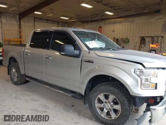 ✅ 2015 Ford F-150 XLT • VIN: 1FTEW1EF9FFC29015 • Lot: 42044780. Wystawiony na IAAI z przebiegiem 89 482 mil. Bezpłatny archiwum sprzedaży aukcyjnych z USA i szczegółowy raport historii pojazdu na DreamBid. Zdjęcie 1.