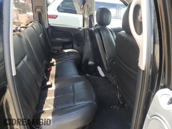 2003 Dodge 1500 ST z VIN 1D7HA18D93S365109, wystawiony jako Copart lot #69326694 z przebiegiem 229 839 mil mil oraz Szkoda całkowita • Salvage title. Historia ofert i sprzedaży dostępna na DreamBid. Obrazek 10.