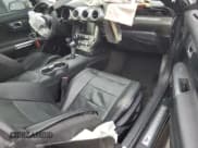 ✅ 2018 Ford Mustang GT • VIN: 1FA6P8CF3J5124908 • Lot: 92511125. Wystawiony na Copart z przebiegiem 81 481 mil. Bezpłatny archiwum sprzedaży aukcyjnych z USA i szczegółowy raport historii pojazdu na DreamBid. Zdjęcie 8.