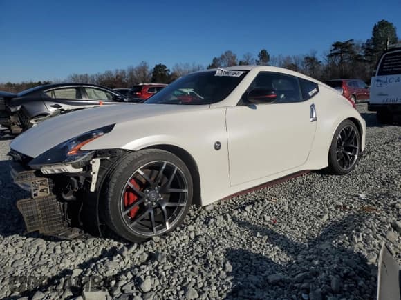 ✅ 2016 Nissan 370Z • VIN: JN1AZ4EH7GM937014 • Lot: 83560164. Wystawiony na Copart z przebiegiem 52 745 mil. Bezpłatny archiwum sprzedaży aukcyjnych z USA i szczegółowy raport historii pojazdu na DreamBid. Zdjęcie 1.