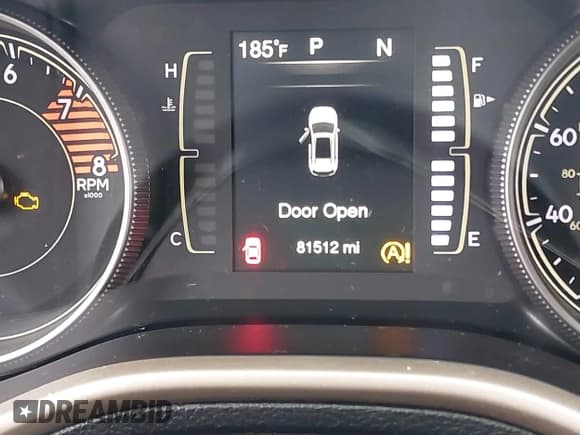 ✅ 2018 Jeep Cherokee Latitude • VIN: 1C4PJMCX3JD599353 • Lot: 41796184. Listed on IAAI with 81,512 mi. Free auction sales archive from the USA and detailed vehicle history report at DreamBid. Image 15.