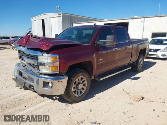 ✅ 2017 Chevrolet Silverado 2500HD LT • VIN: 1GC1KVEY6HF149323 • Lot: 43544222. Listed on IAAI with Not provided. Free auction sales archive from the USA and detailed vehicle history report at DreamBid. Image 17.
