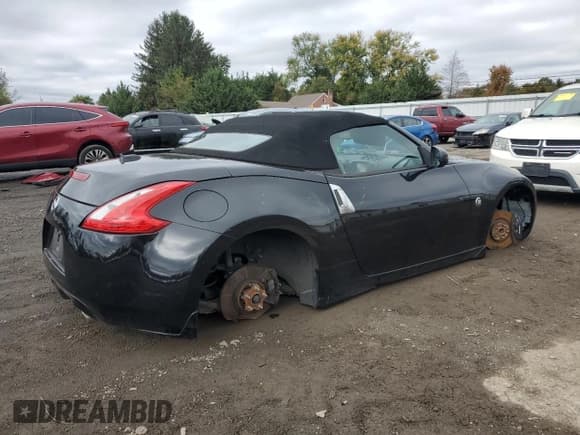 ✅ 2010 Nissan 370Z Touring • VIN: JN1AZ4FH5AM300886 • Lot: 86208225. Listed on Copart with Not provided. Free auction sales archive from the USA and detailed vehicle history report at DreamBid. Image 3.