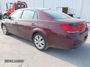 ✅ 2009 Toyota Avalon XL • VIN: 4T1BK36B29U332259 • Lot: 42471838. Wystawiony na IAAI z przebiegiem 157 811 mil. Bezpłatny archiwum sprzedaży aukcyjnych z USA i szczegółowy raport historii pojazdu na DreamBid. Zdjęcie 3.