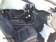 ✅ 2019 Mercedes-Benz GLA 250 • VIN: WDCTG4EB2KU001666 • Lot: 43202639. Wystawiony na IAAI z przebiegiem 59 072 mil. Bezpłatny archiwum sprzedaży aukcyjnych z USA i szczegółowy raport historii pojazdu na DreamBid. Zdjęcie 5.