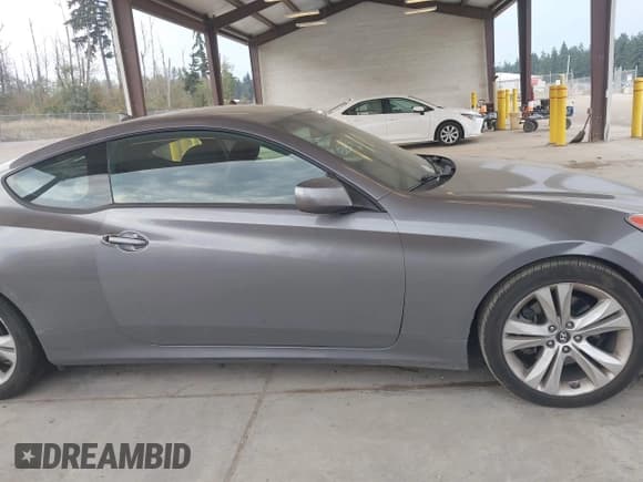 ✅ 2012 Hyundai Genesis Coupe Premium • VIN: KMHHT6KD3CU067696 • Lot: 43087026. Listed on IAAI with 120,388 mi. Free auction sales archive from the USA and detailed vehicle history report at DreamBid. Image 13.