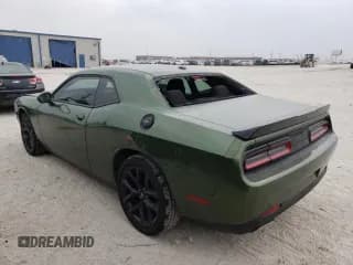 ✅ 2021 Dodge Challenger SXT • VIN: 2C3CDZAG6MH567790 • Lot: 48361224. Wystawiony na Copart z przebiegiem 25 462 mil. Bezpłatny archiwum sprzedaży aukcyjnych z USA i szczegółowy raport historii pojazdu na DreamBid. Zdjęcie 2.