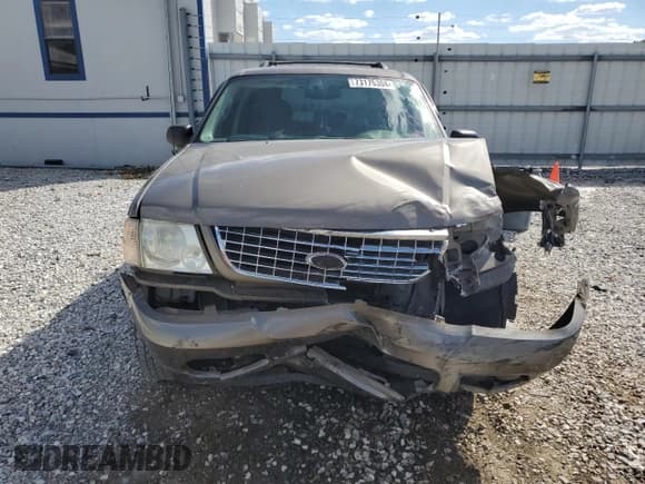 ✅ 2004 Ford Explorer XLT • VIN: 1FMZU73E94UC05497 • Lot: 73175304. Wystawiony na Copart z przebiegiem 175 933 mil. Bezpłatny archiwum sprzedaży aukcyjnych z USA i szczegółowy raport historii pojazdu na DreamBid. Zdjęcie 5.