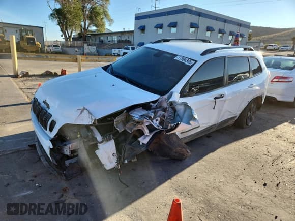 ✅ 2019 Jeep Cherokee Altitude • VIN: 1C4PJMLN8KD424659 • Lot: 71995305. Wystawiony na Copart z przebiegiem 79 588 mil. Bezpłatny archiwum sprzedaży aukcyjnych z USA i szczegółowy raport historii pojazdu na DreamBid. Zdjęcie 1.