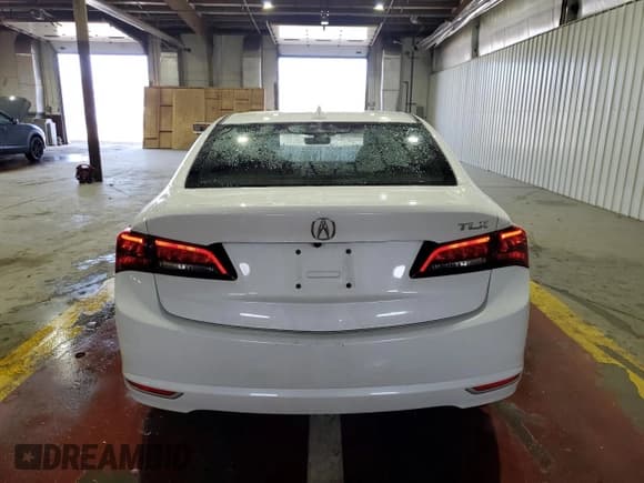 ✅ 2017 Acura TLX Technology • VIN: 19UUB1F59HA005872 • Lot: 53856025. Listed on Copart with 113,363 mi. Free auction sales archive from the USA and detailed vehicle history report at DreamBid. Image 6.