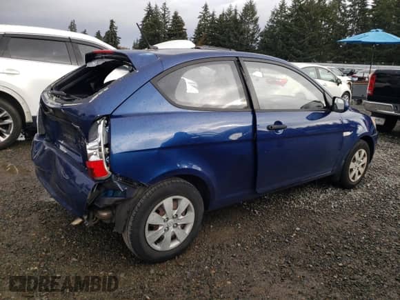 2010 Hyundai Accent GS z VIN KMHCM3AC2AU161192, wystawiony jako Copart lot #77768964 z przebiegiem 171 684 mil mil oraz Szkoda całkowita • Salvage title. Historia ofert i sprzedaży dostępna na DreamBid. Obrazek 3.