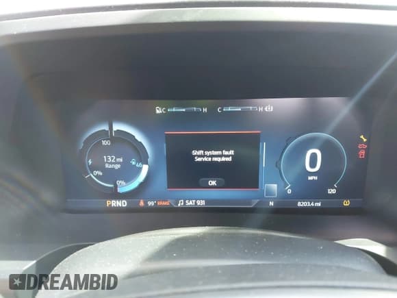 ✅ 2024 Ford F-150 Lightning Flash • VIN: 1FT6W3L71RWG32177 • Lot: 42513970. Listed on IAAI with 8,203 mi. Free auction sales archive from the USA and detailed vehicle history report at DreamBid. Image 7.