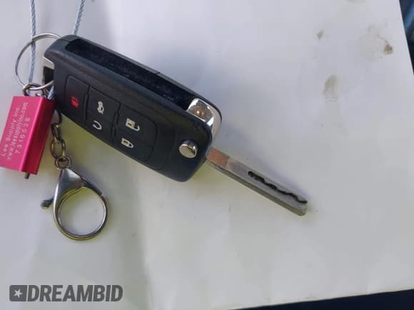 ✅ 2015 GMC Terrain SLT • VIN: 2GKFLTE31F6207961 • Lot: 42481901. Wystawiony na IAAI z przebiegiem 70 139 mil. Bezpłatny archiwum sprzedaży aukcyjnych z USA i szczegółowy raport historii pojazdu na DreamBid. Zdjęcie 11.