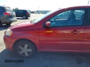 ✅ 2011 Chevrolet Aveo 1LT • VIN: KL1TD5DE0BB218359 • Lot: 41971825. Wystawiony na IAAI z przebiegiem 145 297 mil. Bezpłatny archiwum sprzedaży aukcyjnych z USA i szczegółowy raport historii pojazdu na DreamBid. Zdjęcie 14.