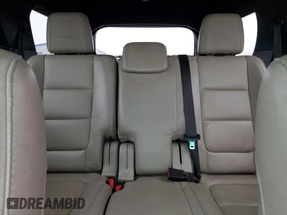 ✅ 2015 Ford Explorer XLT • VIN: 1FM5K8D80FGC47643 • Lot: 92249025. Listed on Copart with 129,359 mi. Free auction sales archive from the USA and detailed vehicle history report at DreamBid. Image 10.