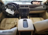 ✅ 2011 GMC Yukon Denali • VIN: 1GKS2EEFXBR288318 • Lot: 89721915. Listed on Copart with 201,766 mi. Free auction sales archive from the USA and detailed vehicle history report at DreamBid. Image 8.