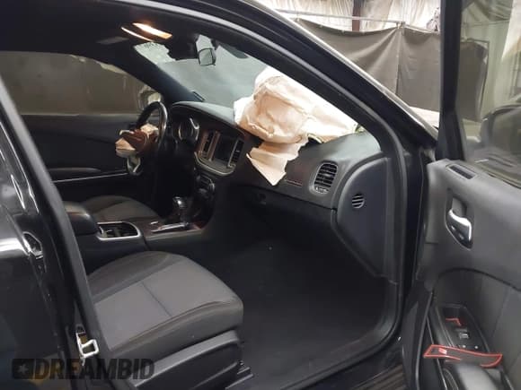 ✅ 2020 Dodge Charger SXT • VIN: 2C3CDXBG1LH119748 • Лот: 43396777. Опубликован ранее на IAAI с пробегом 90 881 миль. Бесплатный доступ к архиву аукционных продаж из США и подробный отчёт об истории автомобиля на DreamBid. Изображение 5.