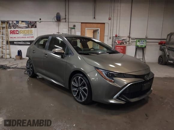 ✅ 2019 Toyota Corolla SE • VIN: JTNK4RBE2K3057274 • Лот: 42443160. Опубликован ранее на IAAI с пробегом 69 408 миль. Бесплатный доступ к архиву аукционных продаж из США и подробный отчёт об истории автомобиля на DreamBid. Изображение 1.