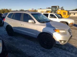 ✅ 2012 Hyundai Santa Fe Limited • VIN: 5XYZK4AG9CG113819 • Лот: 90697815. Опубликован ранее на Copart с пробегом 233 508 миль. Бесплатный доступ к архиву аукционных продаж из США и подробный отчёт об истории автомобиля на DreamBid. Изображение 4.