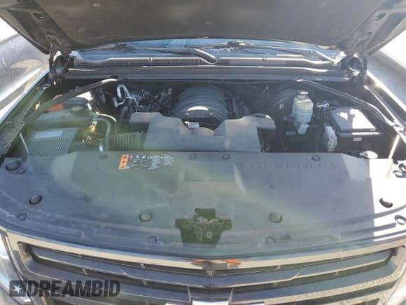 ✅ 2020 Chevrolet Suburban LT • VIN: 1GNSCHKC4LR221954 • Lot: 74828644. Wystawiony na Copart z przebiegiem 163 028 mil. Bezpłatny archiwum sprzedaży aukcyjnych z USA i szczegółowy raport historii pojazdu na DreamBid. Zdjęcie 12.