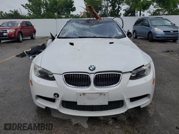 ✅ 2009 BMW M3 • VIN: WBSWD93569P362275 • Lot: 57961645. Listed on Copart with 117,823 mi. Free auction sales archive from the USA and detailed vehicle history report at DreamBid. Image 5.