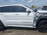 ✅ 2015 Jeep Grand Cherokee Overland • VIN: 1C4RJFCG7FC174719 • Лот: 42076540. Опубликован ранее на IAAI с пробегом 160 856 миль. Бесплатный доступ к архиву аукционных продаж из США и подробный отчёт об истории автомобиля на DreamBid. Изображение 14.