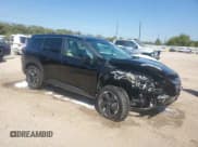 ✅ 2025 Nissan Rogue SV • VIN: 5N1BT3BA1SC791885 • Лот: 86803125. Опубликован ранее на Copart с пробегом 26 155 миль. Бесплатный доступ к архиву аукционных продаж из США и подробный отчёт об истории автомобиля на DreamBid. Изображение 4.