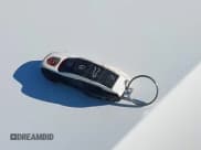 ✅ 2020 Porsche Macan • VIN: WP1AA2A56LLB08566 • Lot: 43434336. Wystawiony na IAAI z przebiegiem 41 694 mil. Bezpłatny archiwum sprzedaży aukcyjnych z USA i szczegółowy raport historii pojazdu na DreamBid. Zdjęcie 11.