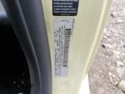 ✅ 2006 Volkswagen Beetle • VIN: 3VWRF31Y56M312779 • Lot: 57452515. Wystawiony na Copart z przebiegiem 91 338 mil. Bezpłatny archiwum sprzedaży aukcyjnych z USA i szczegółowy raport historii pojazdu na DreamBid. Zdjęcie 12.