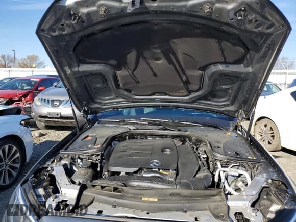 ✅ 2021 Mercedes-Benz E 350 • VIN: W1KZF8DB7MA960521 • Лот: 71295032. Опубликован ранее на Copart с пробегом 37 610 миль. Бесплатный доступ к архиву аукционных продаж из США и подробный отчёт об истории автомобиля на DreamBid. Изображение 11.