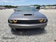 ✅ 2021 Dodge Challenger R/T • VIN: 2C3CDZBTXMH551636 • Lot: 56506714. Wystawiony na Copart z przebiegiem 44 657 mil. Bezpłatny archiwum sprzedaży aukcyjnych z USA i szczegółowy raport historii pojazdu na DreamBid. Zdjęcie 5.