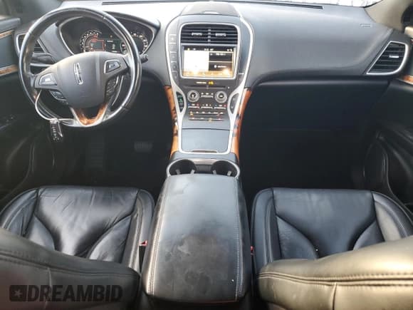 ✅ 2017 Lincoln MKX Select • VIN: 2LMPJ6KR0HBL33982 • Lot: 89454015. Listed on Copart with 176,648 mi. Free auction sales archive from the USA and detailed vehicle history report at DreamBid. Image 8.