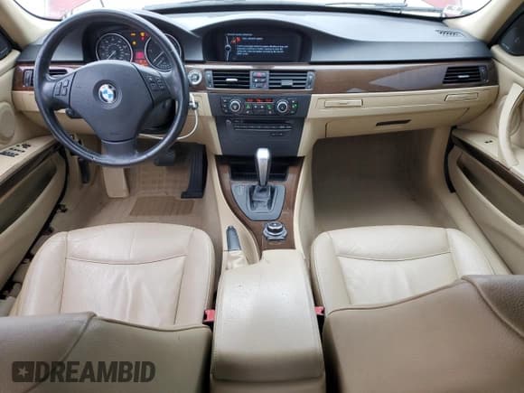 ✅ 2011 BMW 3 Series 335d • VIN: WBAPN7C55BA782192 • Лот: 58604195. Опубликован ранее на Copart с пробегом 214 352 миль. Бесплатный доступ к архиву аукционных продаж из США и подробный отчёт об истории автомобиля на DreamBid. Изображение 8.