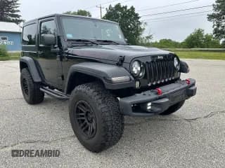 ✅ 2015 Jeep Wrangler Rubicon Hard Rock • VIN: 1C4BJWCG4FL524440 • Лот: 63147975. Опубликован ранее на Copart с пробегом 142 024 миль. Бесплатный доступ к архиву аукционных продаж из США и подробный отчёт об истории автомобиля на DreamBid. Изображение 1.