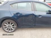 ✅ 2018 Mazda 3 Touring • VIN: 3MZBN1L32JM163007 • Lot: 42971840. Wystawiony na IAAI z przebiegiem 93 319 mil. Bezpłatny archiwum sprzedaży aukcyjnych z USA i szczegółowy raport historii pojazdu na DreamBid. Zdjęcie 6.