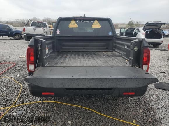 ✅ 2019 Honda Ridgeline Sport • VIN: 5FPYK2F10KB007325 • Lot: 46950225. Listed on Copart with 222,925 mi. Free auction sales archive from the USA and detailed vehicle history report at DreamBid. Image 6.