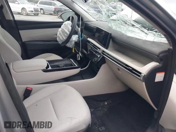 ✅ 2025 Hyundai Tucson Blue • VIN: KM8JBDD15SU309074 • Lot: 43163743. Wystawiony na IAAI z przebiegiem 13 007 mil. Bezpłatny archiwum sprzedaży aukcyjnych z USA i szczegółowy raport historii pojazdu na DreamBid. Zdjęcie 5.