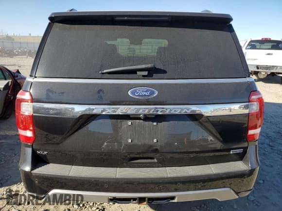 ✅ 2019 Ford Expedition XLT • VIN: 1FMJU1JT0KEA80540 • Lot: 93003655. Wystawiony na Copart z przebiegiem 123 736 mil. Bezpłatny archiwum sprzedaży aukcyjnych z USA i szczegółowy raport historii pojazdu na DreamBid. Zdjęcie 6.