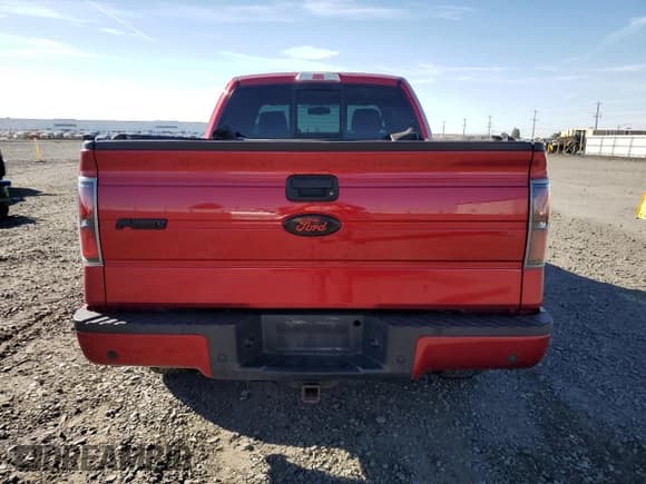 ✅ 2010 Ford F-150 XL • VIN: 1FTFX1EV5AFC61672 • Lot: 85591235. Listed on Copart with 106,817 mi. Free auction sales archive from the USA and detailed vehicle history report at DreamBid. Image 6.