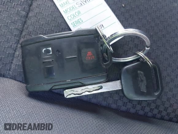 ✅ 2015 Chevrolet Silverado 2500HD LT • VIN: 1GC1KVEG2FF557032 • Лот: 43468629. Опубликован ранее на IAAI с пробегом 152 015 миль. Бесплатный доступ к архиву аукционных продаж из США и подробный отчёт об истории автомобиля на DreamBid. Изображение 11.