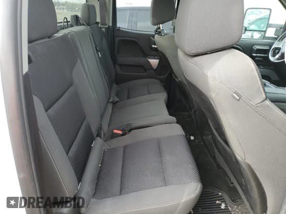 ✅ 2015 Chevrolet Silverado 2500HD LT • VIN: 1GC2KVE8XFZ103610 • Лот: 85721585. Опубликован ранее на Copart с пробегом 255 773 миль. Бесплатный доступ к архиву аукционных продаж из США и подробный отчёт об истории автомобиля на DreamBid. Изображение 10.