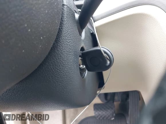 ✅ 2014 Volkswagen Passat SE • VIN: 1VWBN7A33EC103816 • Lot: 43741449. Listed on IAAI with 89,047 mi. Free auction sales archive from the USA and detailed vehicle history report at DreamBid. Image 11.