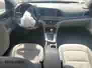 2017 Hyundai Elantra SE с VIN 5NPD84LF9HH053621, выставлен на аукционе Copart как лот 81645705 с пробегом 103 048 миль миль и Списание • Salvage title. История ставок и продаж доступна на DreamBid. Изображение 8.