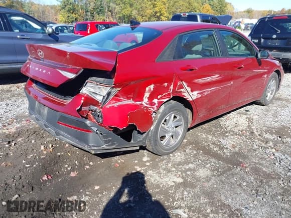 ✅ 2024 Hyundai Elantra SE • VIN: KMHLL4DG9RU688505 • Лот: 43458370. Опубликован ранее на IAAI с пробегом 41 768 миль. Бесплатный доступ к архиву аукционных продаж из США и подробный отчёт об истории автомобиля на DreamBid. Изображение 4.