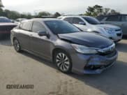 ✅ 2017 Honda Accord Touring • VIN: JHMCR6F71HC025962 • Лот: 84229655. Опубликован ранее на Copart с пробегом 195 459 миль. Бесплатный доступ к архиву аукционных продаж из США и подробный отчёт об истории автомобиля на DreamBid. Изображение 4.