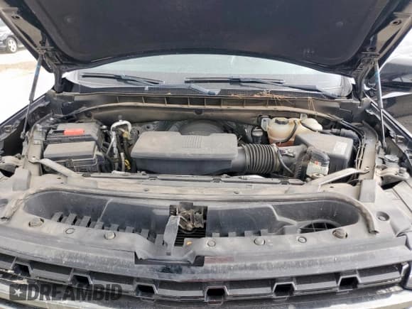 ✅ 2021 Chevrolet Suburban Z71 • VIN: 1GNSKDKD2MR450431 • Lot: 65730155. Listed on Copart with 93,897 mi. Free auction sales archive from the USA and detailed vehicle history report at DreamBid. Image 12.