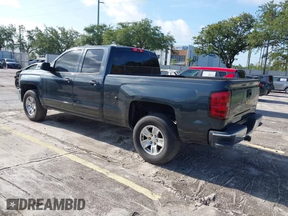 ✅ 2019 Chevrolet Silverado 1500 LT • VIN: 2GCRCPECXK1163496 • Lot: 42667633. Wystawiony na IAAI z przebiegiem 189 649 mil. Bezpłatny archiwum sprzedaży aukcyjnych z USA i szczegółowy raport historii pojazdu na DreamBid. Zdjęcie 3.
