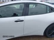 ✅ 2025 Toyota Prius LE • VIN: JTDADABU3S3026317 • Lot: 42463263. Wystawiony na IAAI z przebiegiem 629 mil. Bezpłatny archiwum sprzedaży aukcyjnych z USA i szczegółowy raport historii pojazdu na DreamBid. Zdjęcie 15.